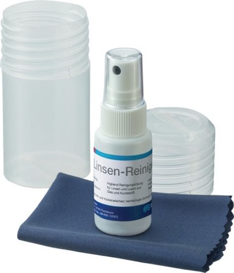 Cleaning set for magnifier maintenance