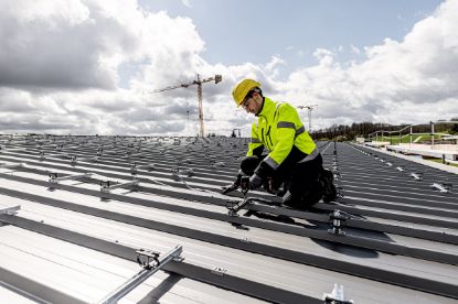 Slika BATERIJSKI UDARNI VIJAČNIK SSD 18 LT 200 BL