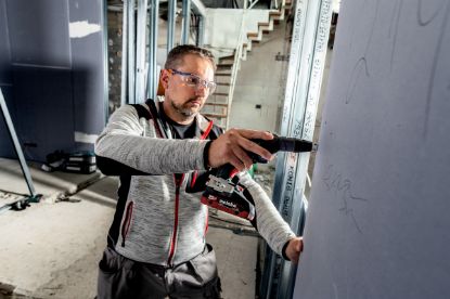 Slika BATERIJSKI VIJAČNIK ZA MAVČNO-KARTONSKE PLOŠČE TBS 18 LTX BL 5000