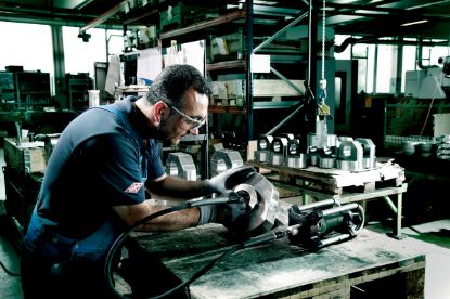 Slika PREMI BRUSILNIK GE 710 PLUS