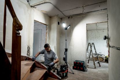 Slika BATERIJSKA SVETILKA BSA 18 LED 5000 DUO-S