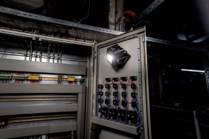 Slika BATERIJSKA SVETILKA BSA 12-18 LED 2000