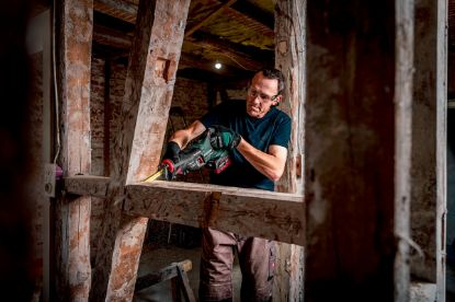 Slika BATERIJSKA SABLJASTA ŽAGA SSEP 18 LT BL