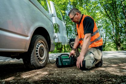 Slika BATERIJSKI KOMPRESOR AK 18 Multi METABO