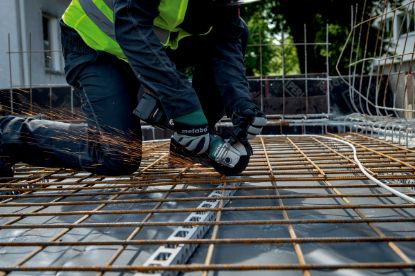 Slika BATERIJSKI KOTNI BRUSILNIK W 18 L BL 9-125 Metabo - samo stroj