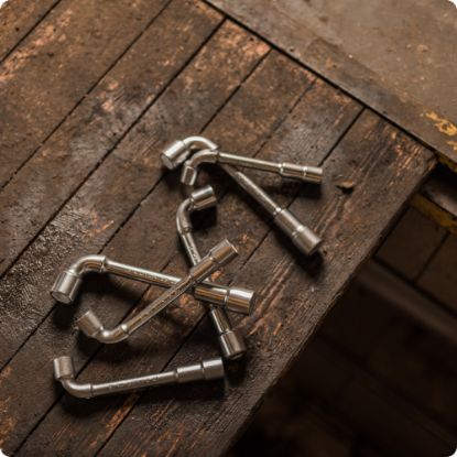 Slika Ključ nasadni, dvostranski, upognjen, 176, Unior