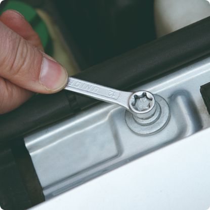 Slika Ključ obročni ukrivljen, s TX profilom, 182/2BTX, Unior