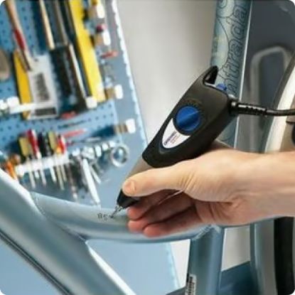 Slika STROJ ZA GRAVIRANJE ELEKTRIČNI DREMEL F0130290JM 230V/35W