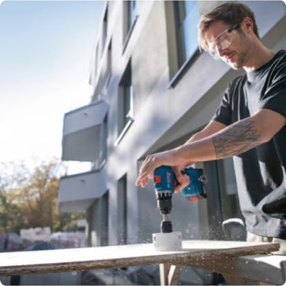 Slika AKU.VRTALNIK-VIJAČNIK GSR 18V-45 IN AKU. KOTNI BRUSILNIK GWS 18V-8 (2 X AKUMULAT