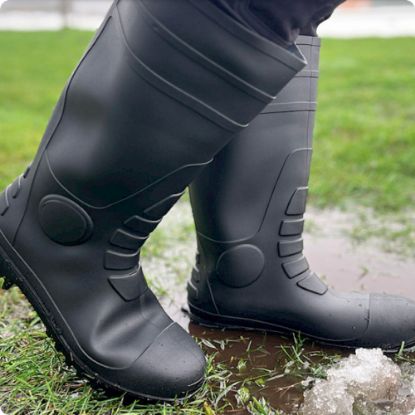 Slika Delovni škorenj s kapico, PVC, črne barve, Wiesmoor Black, 34 cm, S5