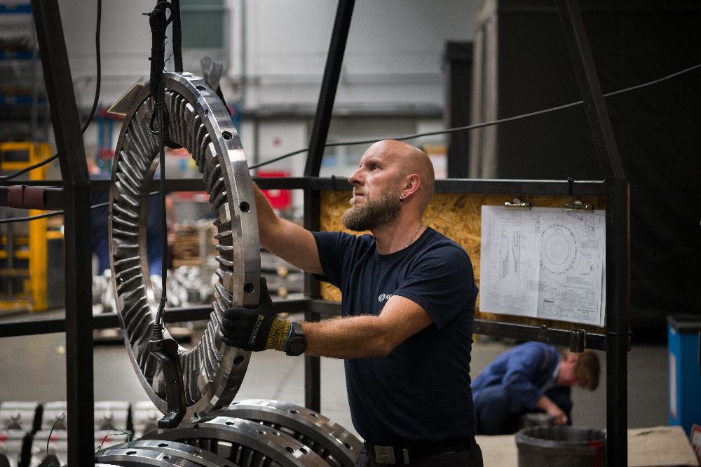 Zavorni diski in ležajna ohišja KOVIS