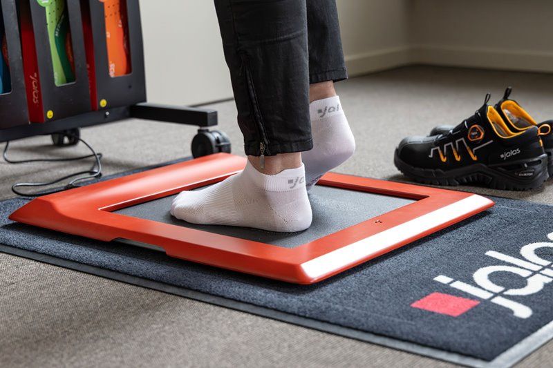 JALAS FootStop Service v prodajnem okolju z zaščitno obutvijo